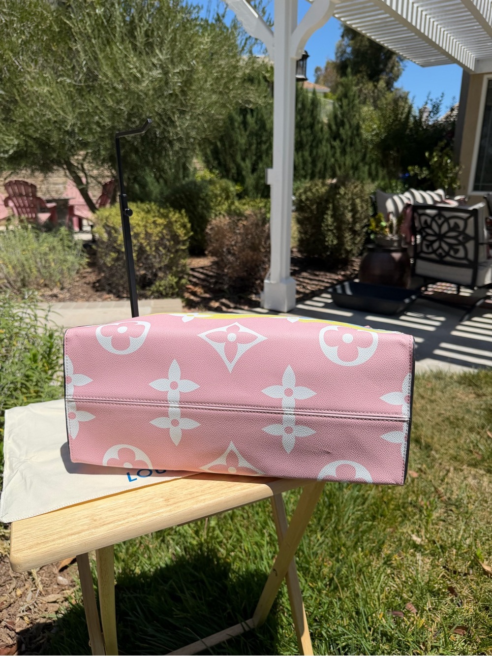 NEW LV Large GM Escale Onthego Pastel Pink Purple Yellow Tie-Dye Tote Bag - Picture 6 of 14